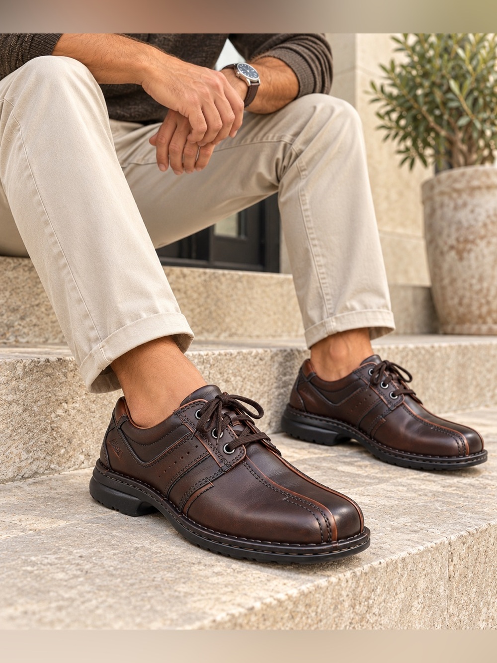 Clarks Men 8M Brown Leather Lace Up Oxford Comfort Dress Shoes Y2K Work Casual